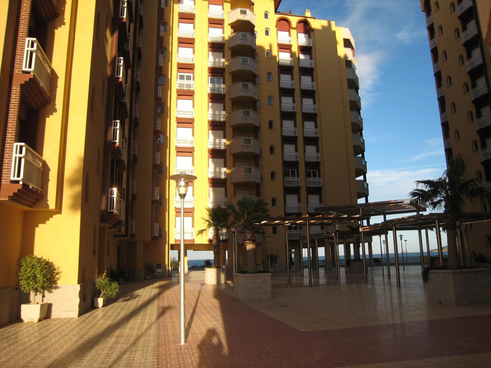 Apartamentos Turisticos Playa Principe La Manga Bagian luar foto