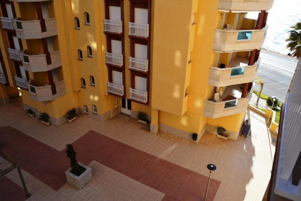 Apartamentos Turisticos Playa Principe La Manga Bagian luar foto