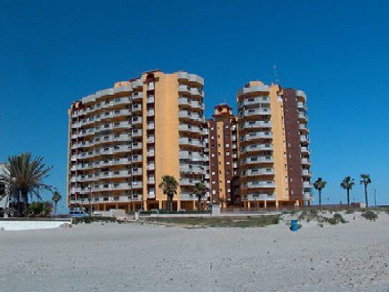 Apartamentos Turisticos Playa Principe La Manga Bagian luar foto