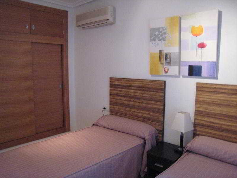 Apartamentos Turisticos Playa Principe La Manga Bagian luar foto
