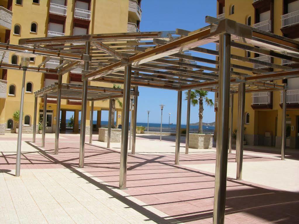 Apartamentos Turisticos Playa Principe La Manga Bagian luar foto
