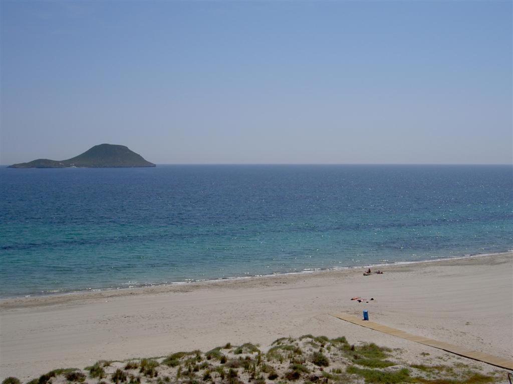 Apartamentos Turisticos Playa Principe La Manga Bagian luar foto
